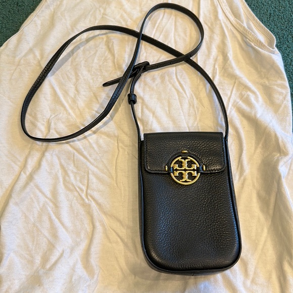 Tory Burch Handbags - Tory Burch Miller Leather Phone Crossbody Bag